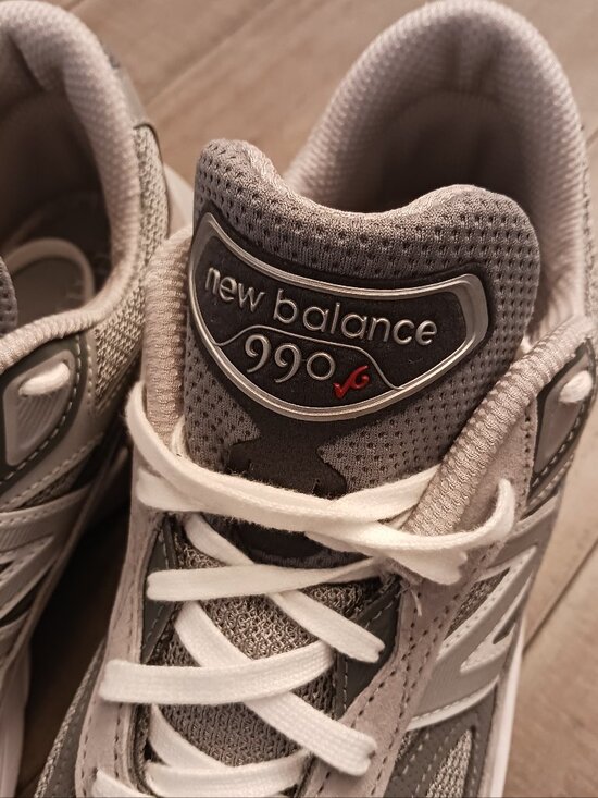 New Balance 990 v6 size 10.5 like new Fuel Cell Ride tech main image 8